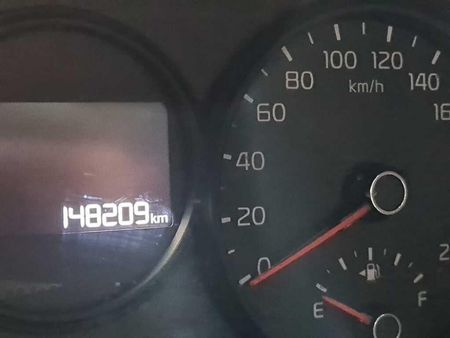 2022-Kia-Picanto-10-Runner-Panel-Van_13