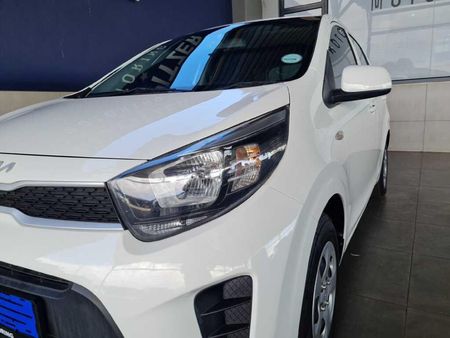 2022-Kia-Picanto-10-Runner-Panel-Van_8