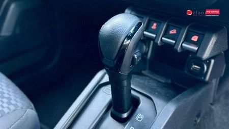 2024-Suzuki-Jimny-15-GLX-AllGrip-5-Door-Auto_13