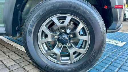 2024-Suzuki-Jimny-15-GLX-AllGrip-5-Door-Auto_5
