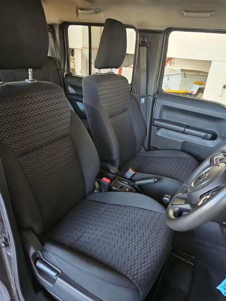 2024-Suzuki-Jimny-15-GLX-AllGrip-5-Door-Auto_13