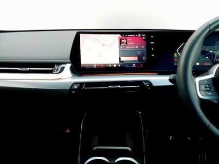 2023-BMW-X1-xDrive30e-M-Sport_16