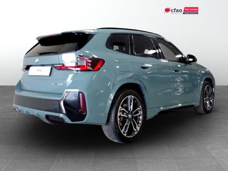 2023-BMW-X1-xDrive30e-M-Sport_1