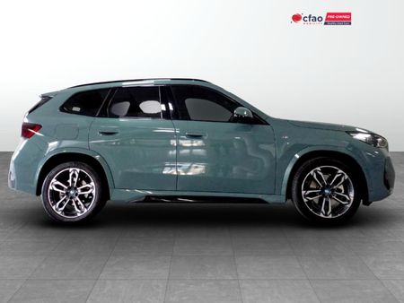 2023-BMW-X1-xDrive30e-M-Sport_2