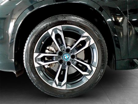 2023-BMW-X1-xDrive30e-M-Sport_9