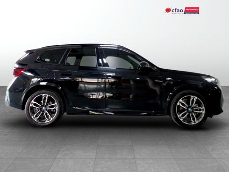 2023-BMW-X1-xDrive30e-M-Sport_2