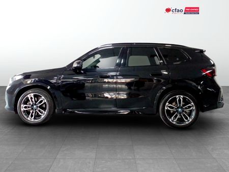 2023-BMW-X1-xDrive30e-M-Sport_6
