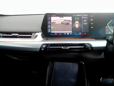 2023-BMW-X1-xDrive30e-M-Sport_12