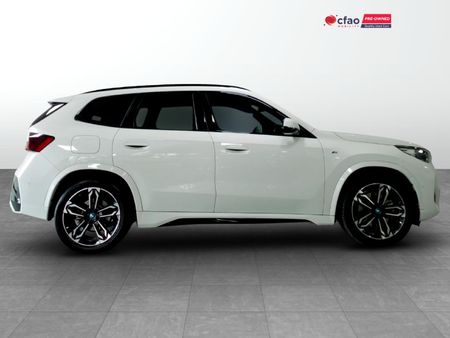 2023-BMW-X1-xDrive30e-M-Sport_4