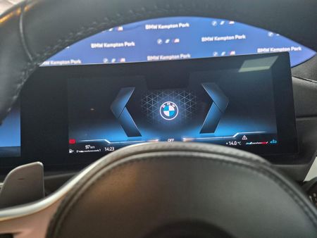 2024-BMW-3-Series-320i-M-Sport-Auto_35