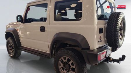 2023-Suzuki-Jimny-15-GLX-Auto_18