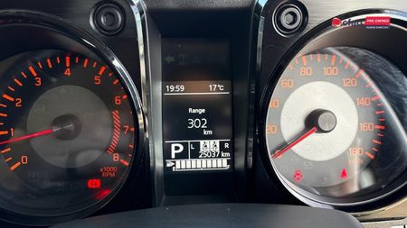 2024-Suzuki-Jimny-15-GLX-AllGrip-5-Door-Auto_10