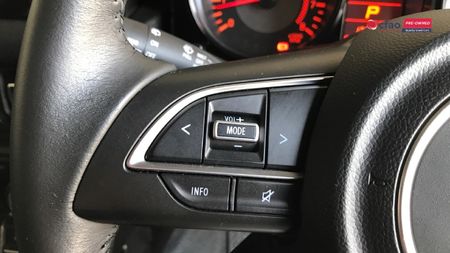 2023-Suzuki-Jimny-15-GLX-Auto_8