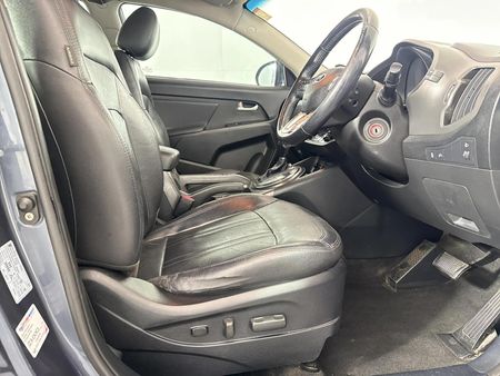 2013-Kia-Sportage-20-CRDi-Auto_9