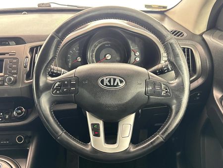 2013-Kia-Sportage-20-CRDi-Auto_12