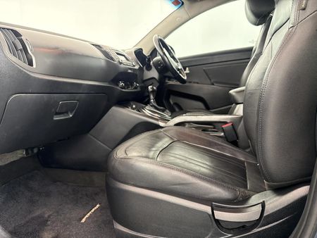 2013-Kia-Sportage-20-CRDi-Auto_8