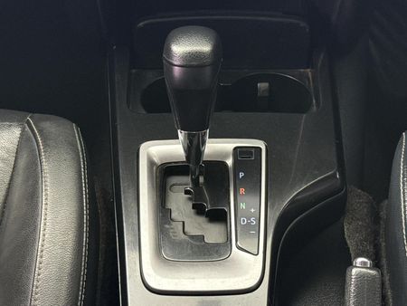 2021-Toyota-Fortuner-24-GD-6-Raised-Body-Auto_10