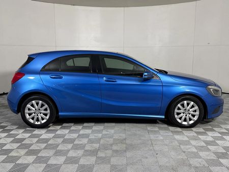 2013-Mercedes-Benz-A-Class-A-180-CDI-BE-Auto_16