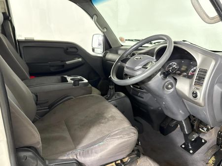 2015-Kia-K-Series-Pick-Up-K-2700-Workhorse-Single-Cab_7