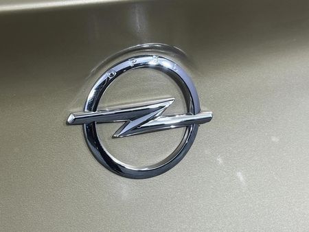 2018-Opel-Grandland-X-16T-Auto_11