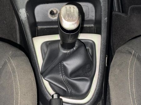 2017-Renault-Captur-900T-Expression-66kW_10