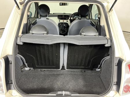 2016-Fiat-500-12_13