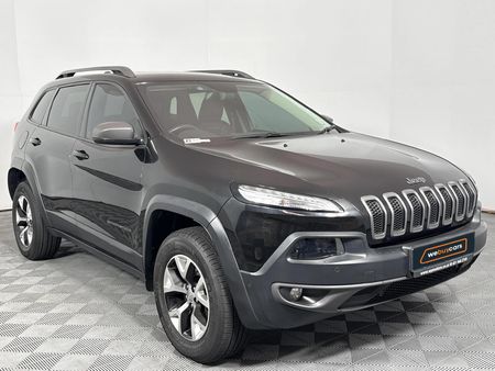 2015-Jeep-Cherokee-32-Trailhawk-Auto_16