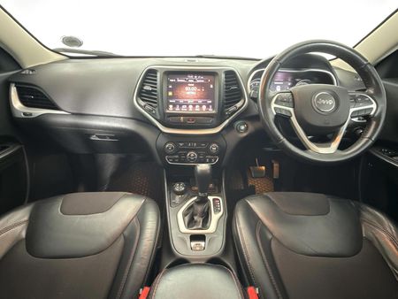 2015-Jeep-Cherokee-32-Trailhawk-Auto_1