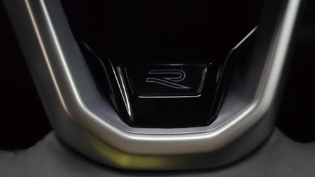 2026-Volkswagen-Tiguan-14TSI-R-Line_9