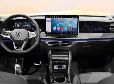 2026-Volkswagen-Tiguan-14TSI-R-Line_18