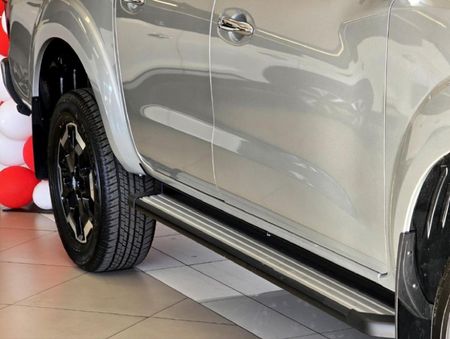 2026-Nissan-Navara-25D-LE-4x4-Double-Cab-Auto_9