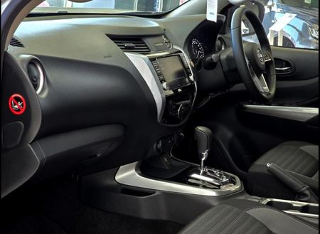 2026-Nissan-Navara-25D-LE-4x4-Double-Cab-Auto_3