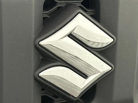 2025-Suzuki-Jimny-15-GLX-Auto_10