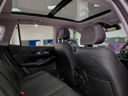 2026-Geely-E5-EM-i-Apex-Phev_11