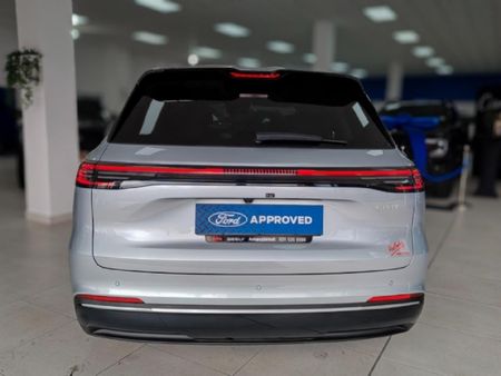 2026-Geely-E5-EM-i-Apex-Phev_2
