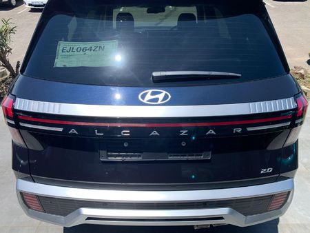 2026-Hyundai-Alcazar-15D-Executive-Auto_4