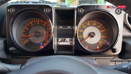 2024-Suzuki-Jimny-15-GLX-AllGrip-5-Door-Auto_11