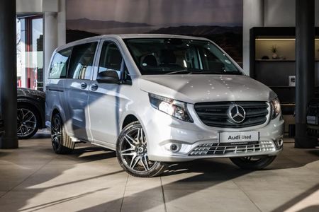 2024-Mercedes-Benz-Vito-116-20-CDI-Tourer-Pro-Auto_0