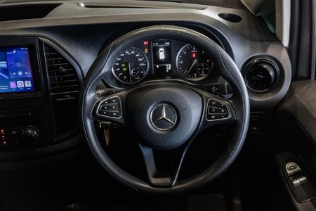 2024-Mercedes-Benz-Vito-116-20-CDI-Tourer-Pro-Auto_16