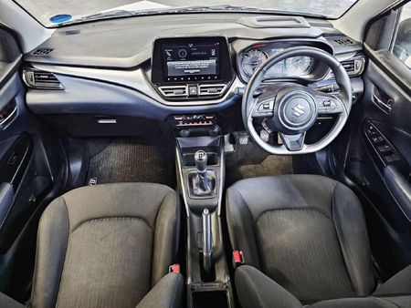 2024-Suzuki-Baleno-15-GLX_15
