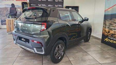 2026-Mahindra-XUV-3XO-12T-MX2-Auto_5