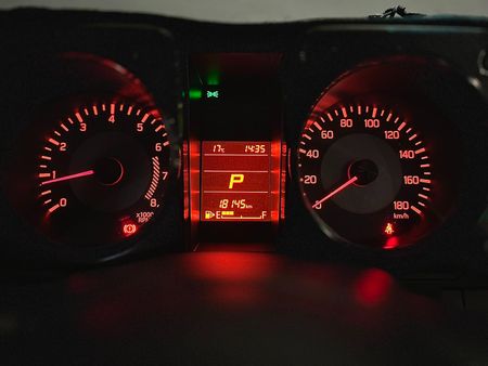 2024-Suzuki-Jimny-15-GLX-Auto_15