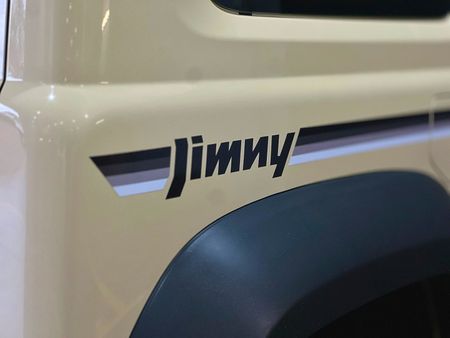 2024-Suzuki-Jimny-15-GLX-Auto_20
