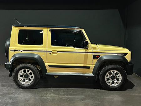 2024-Suzuki-Jimny-15-GLX-Auto_5
