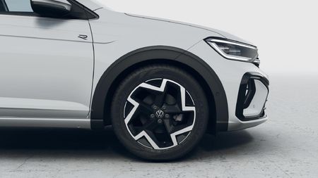 2026-Volkswagen-Taigo-10-TSI-R-Line-Auto_7