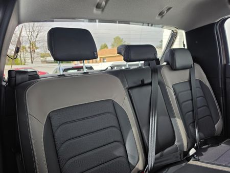 2026-Volkswagen-Amarok-20-TDI-125kW-4Mot-Style-Auto-Double-Cab_7
