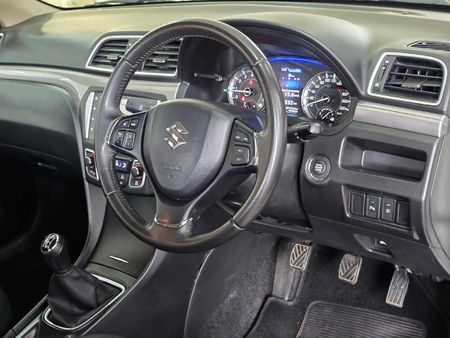 2024-Suzuki-Ciaz-15-GLX_10