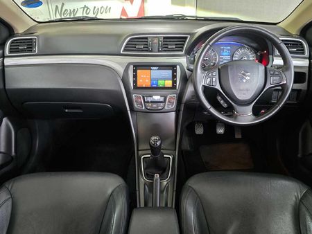 2024-Suzuki-Ciaz-15-GLX_11