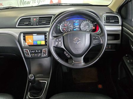 2024-Suzuki-Ciaz-15-GLX_13