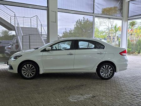 2024-Suzuki-Ciaz-15-GLX_16